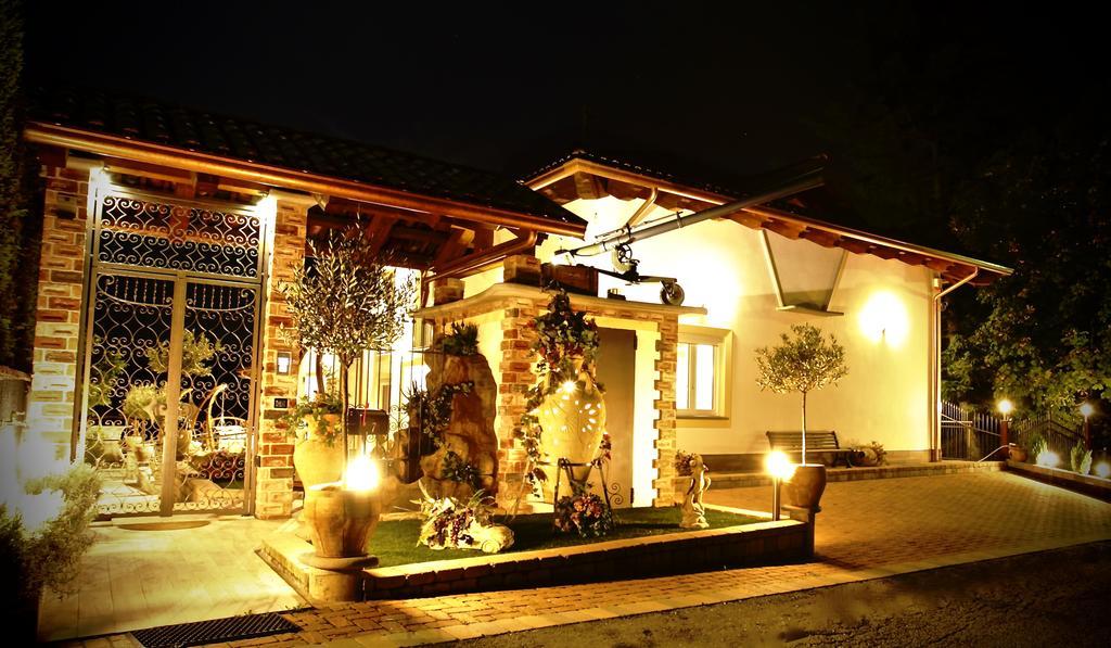 Wellness Suite Na' Canuna' Roddi Bagian luar foto
