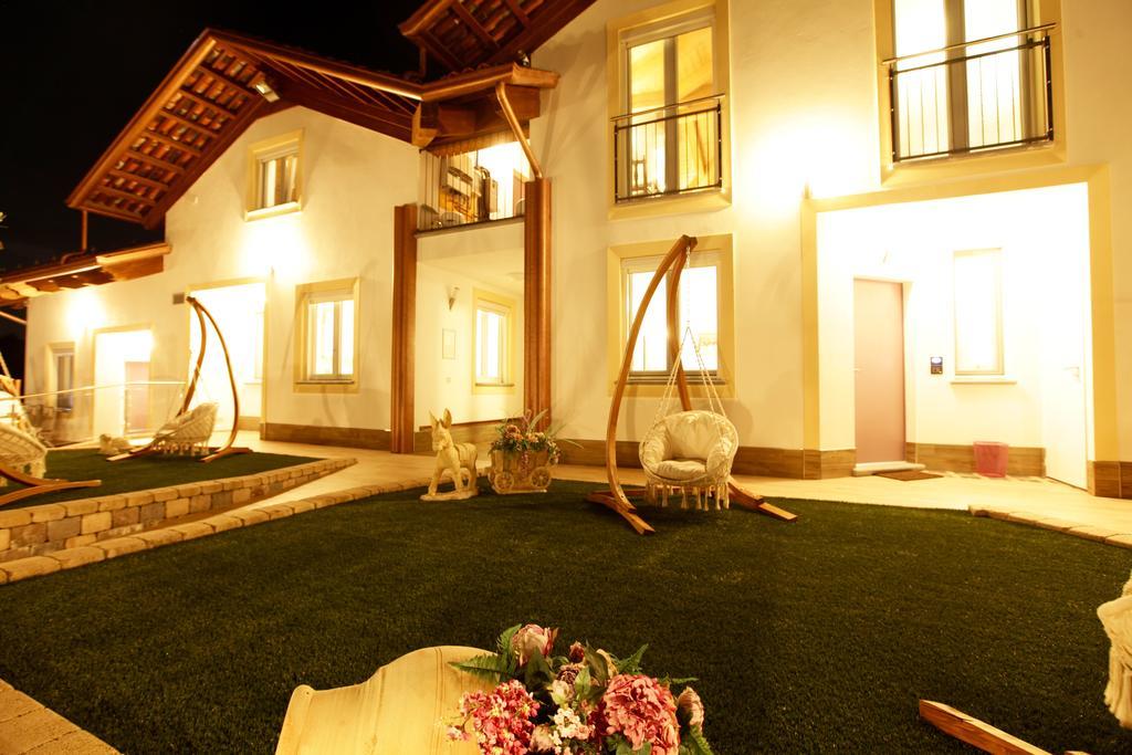 Wellness Suite Na' Canuna' Roddi Bagian luar foto