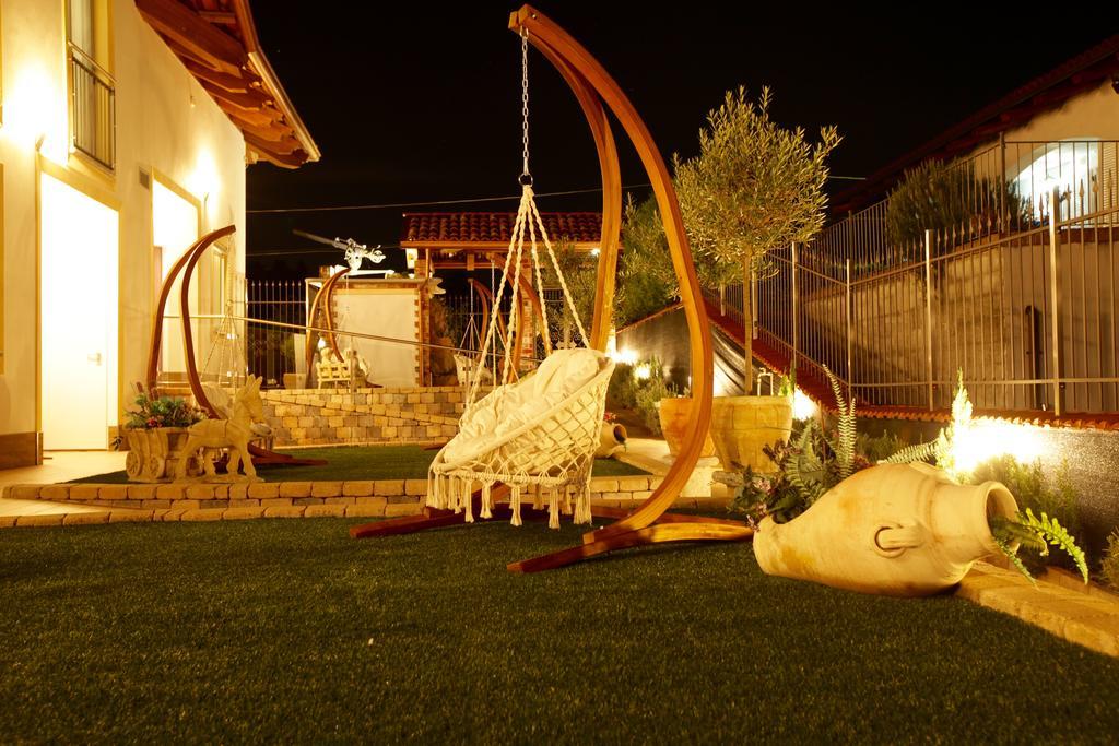 Wellness Suite Na' Canuna' Roddi Bagian luar foto